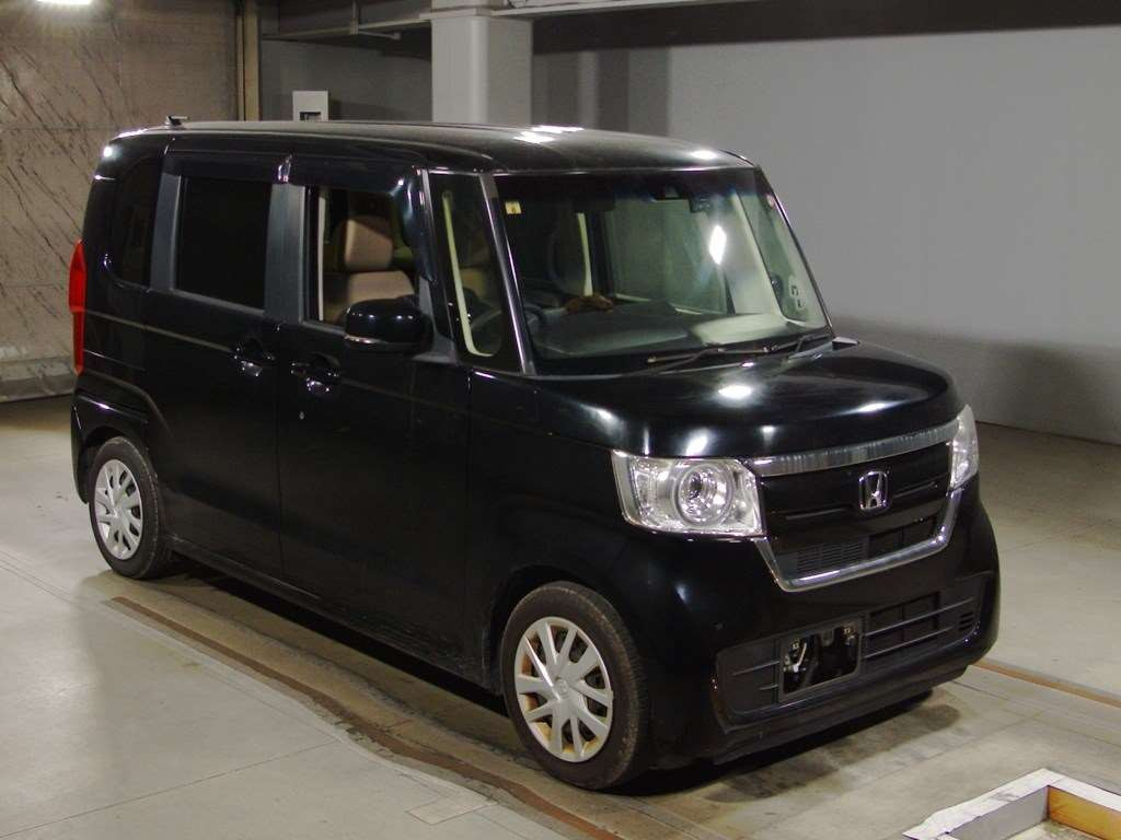 2018 Honda N-BOX JF3[2]