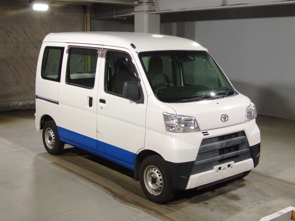 2019 Toyota Pixis Van S321M[2]