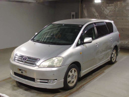 2002 Toyota Ipsum