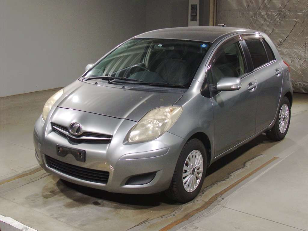 2009 Toyota Vitz SCP90[0]