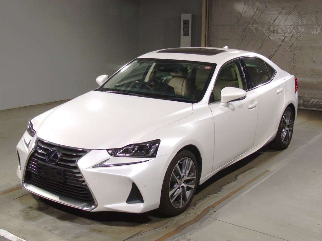 2018 Lexus IS AVE30[0]