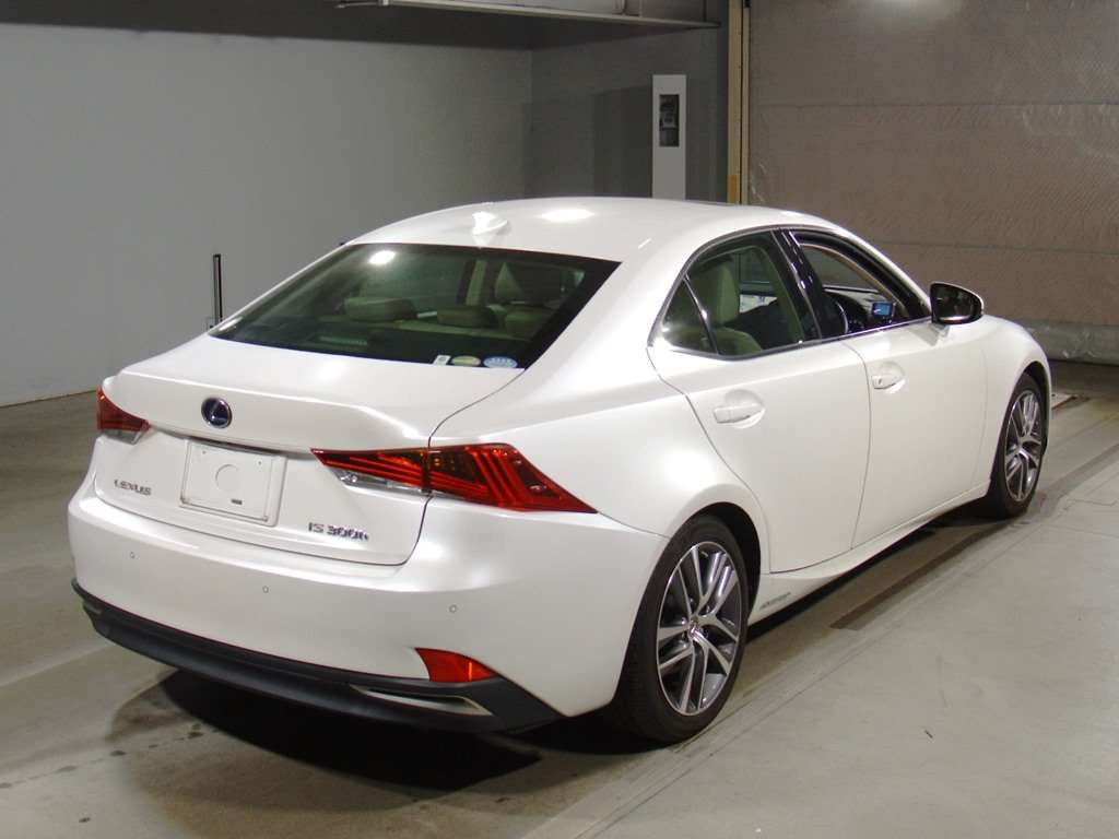 2018 Lexus IS AVE30[1]