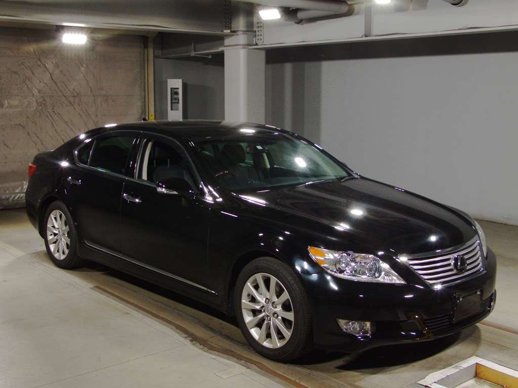 2009 Lexus LS USF40[2]