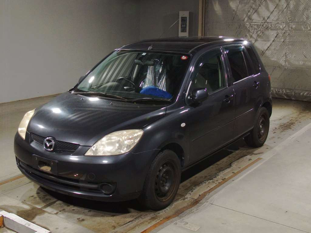 2005 Mazda Demio DY5W[0]