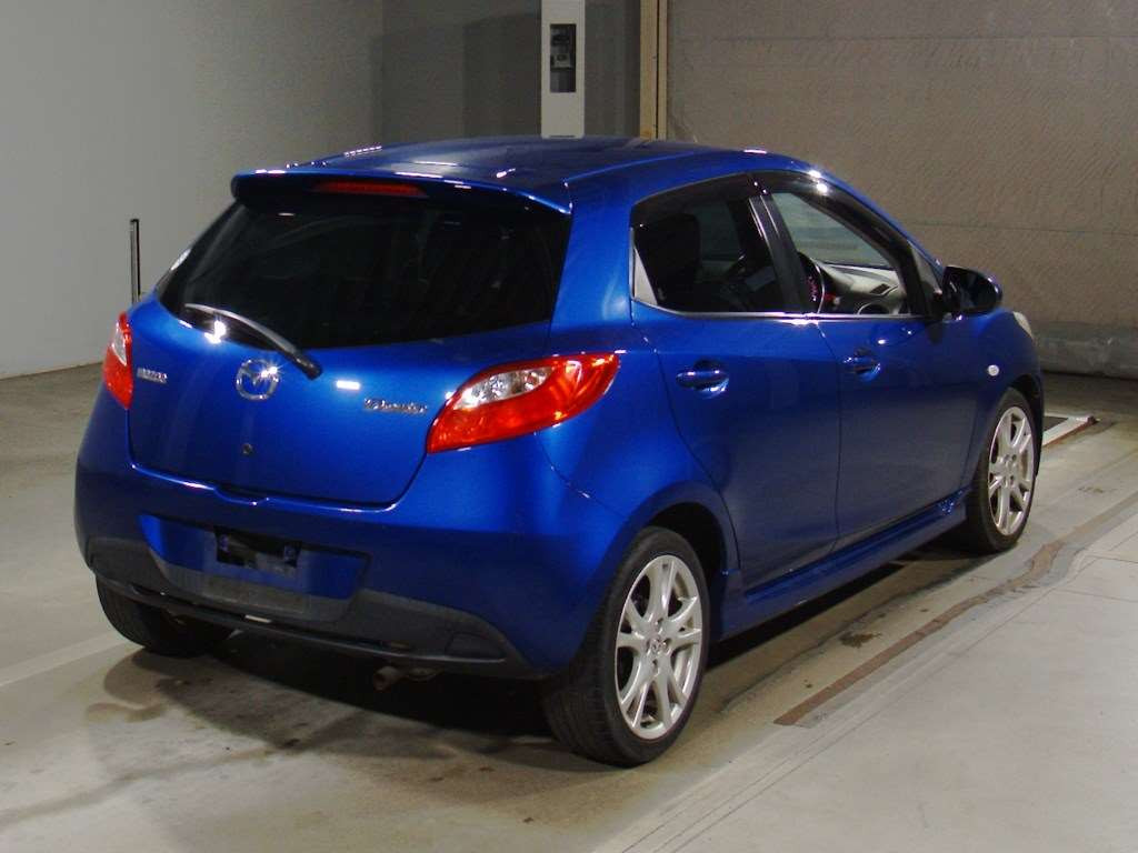 2007 Mazda Demio DE5FS[1]