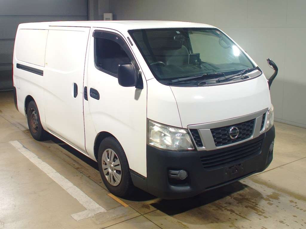 2016 Nissan NV350 CARAVAN VAN VW2E26[2]