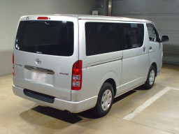 2009 Toyota Regiusace Van