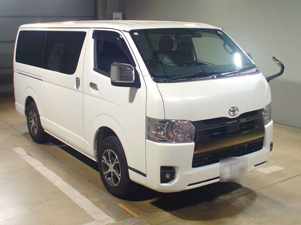 2024 Toyota Hiace Van GDH206V[2]