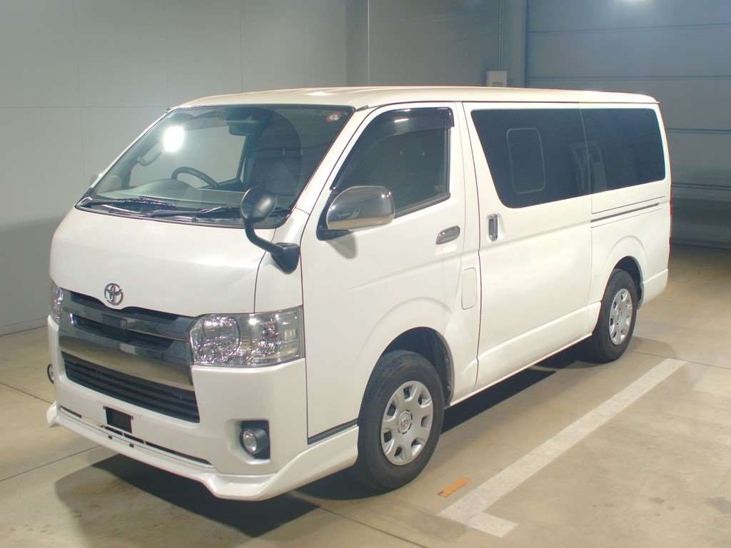 2019 Toyota Regiusace Van GDH206V[0]