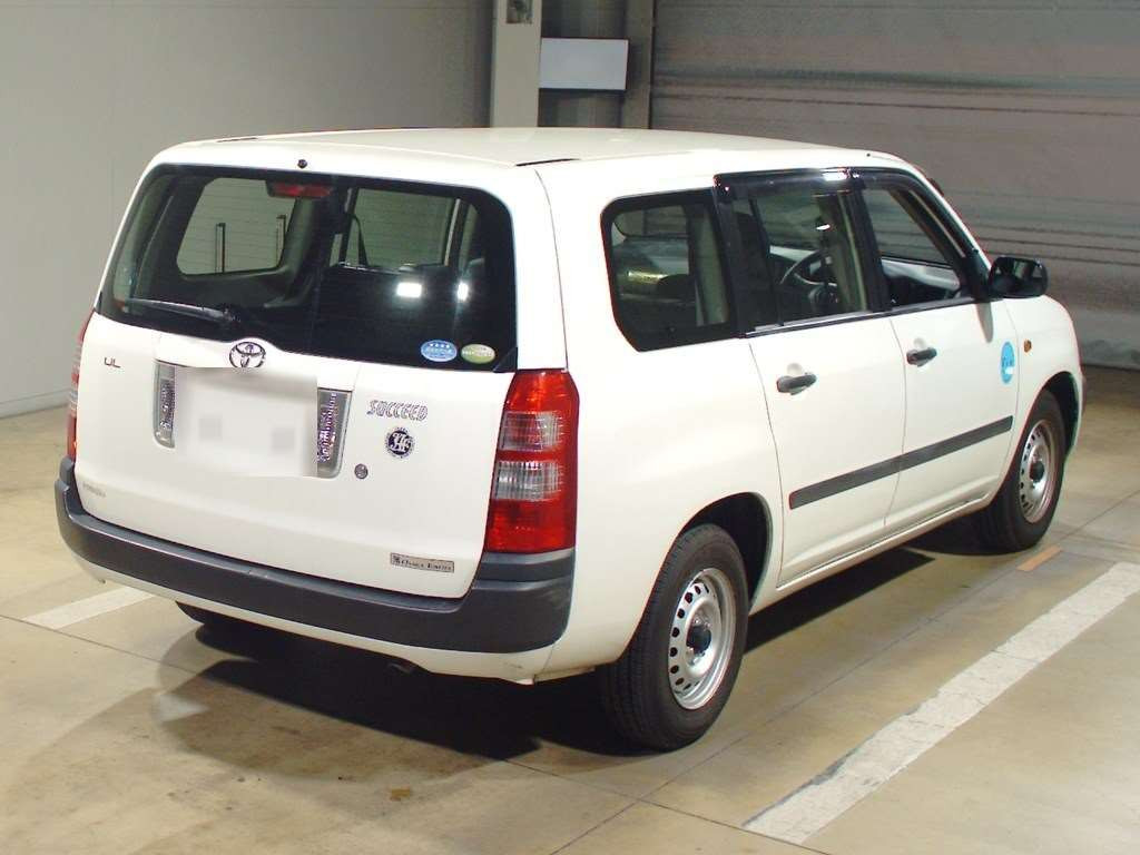 2011 Toyota Succeed Van NCP51V[1]