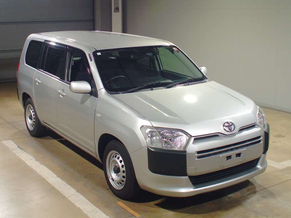 2017 Toyota Probox NSP160V[2]