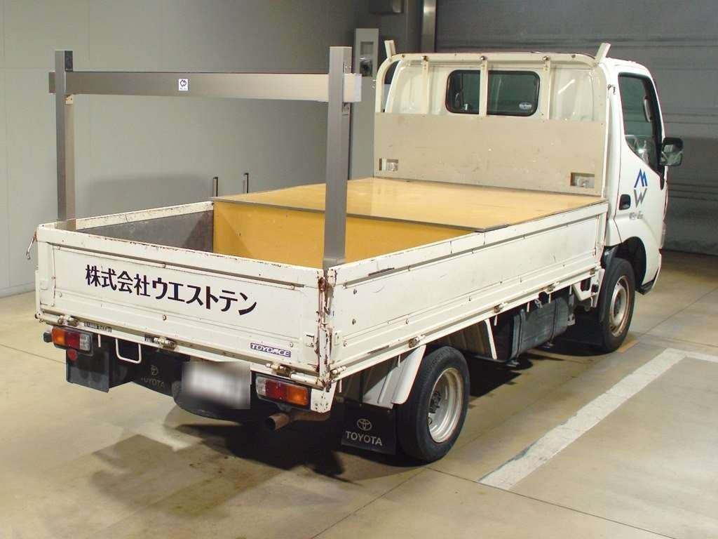 2006 Toyota Toyoace Truck TRY230[1]