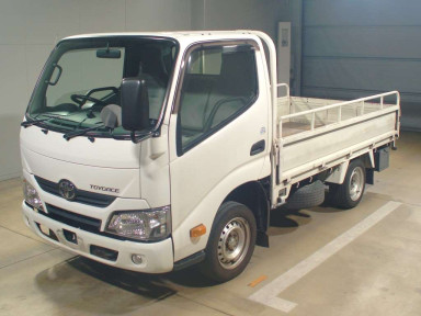 2018 Toyota Toyoace Truck