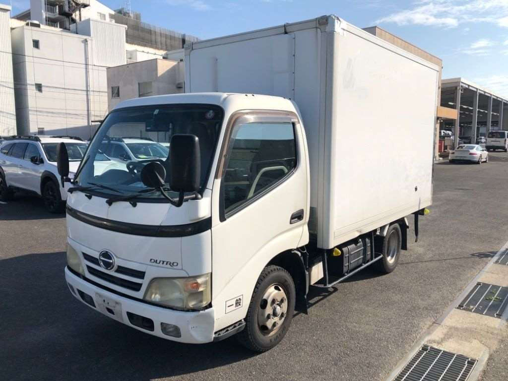 2007 Hino DUTRO XZU308M[2]