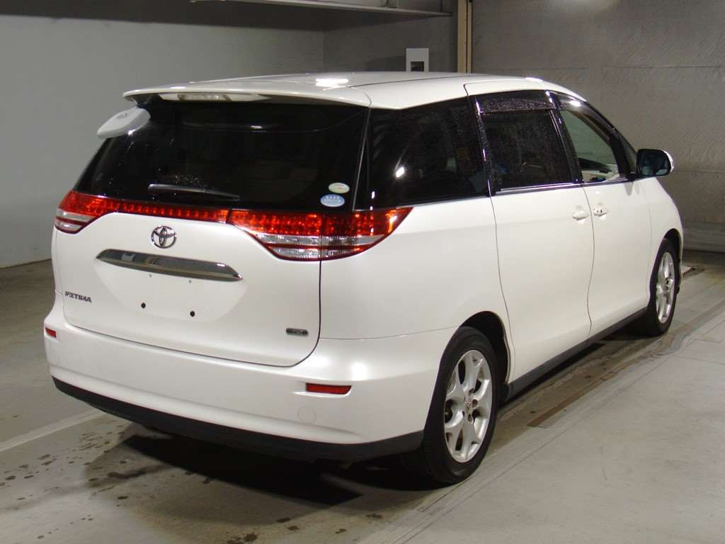 2006 Toyota Estima ACR50W[1]