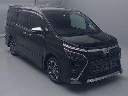 2021 Toyota Voxy