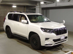 2021 Toyota Land Cruiser Prado