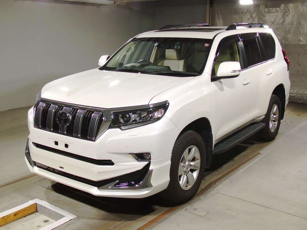 2022 Toyota Land Cruiser Prado TRJ150W[0]