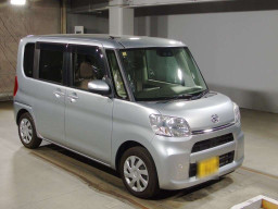 2018 Daihatsu Tanto