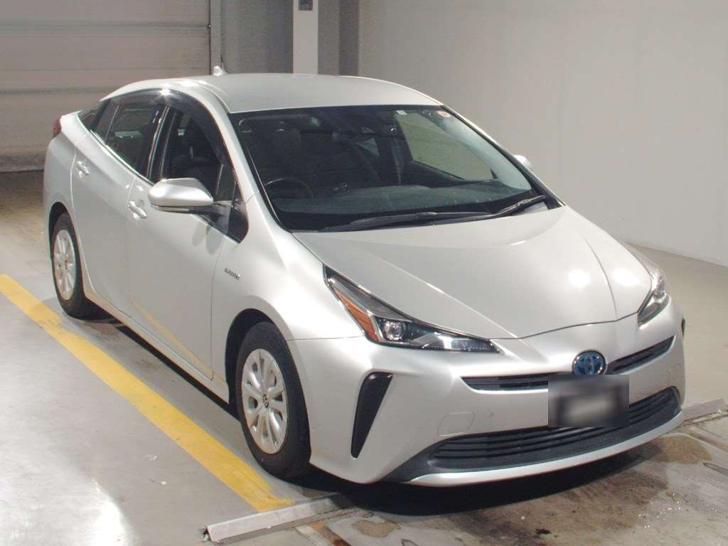 2019 Toyota Prius ZVW51[2]