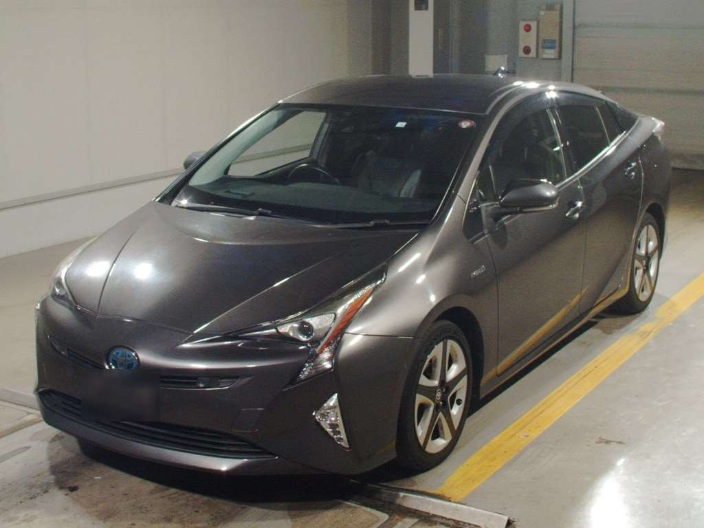 2016 Toyota Prius ZVW51[0]