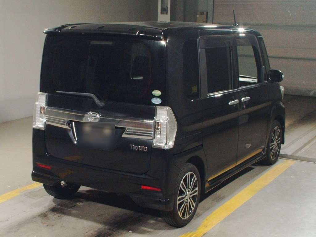 2014 Daihatsu Tanto Custom LA600S[1]