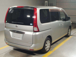 2007 Nissan Serena