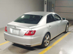 2005 Toyota Mark X