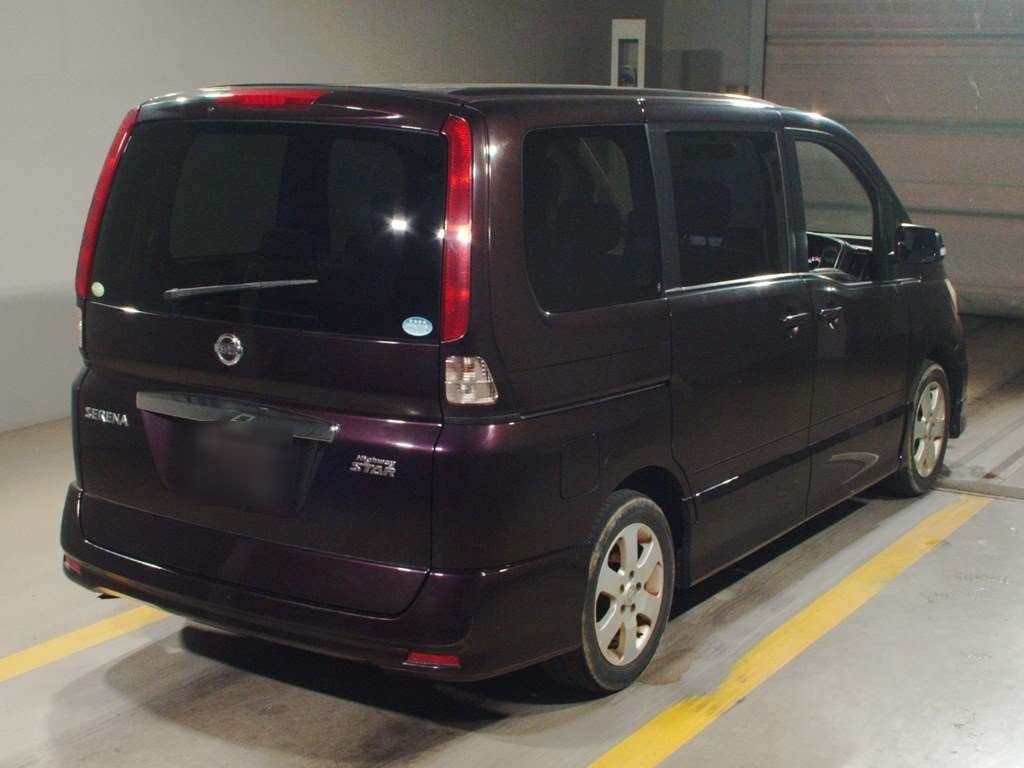 2010 Nissan Serena CC25[1]