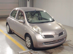 2005 Nissan March