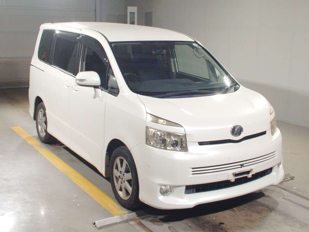 2007 Toyota Voxy ZRR70W[2]