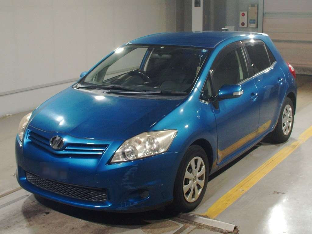 2009 Toyota Auris NZE151H[0]