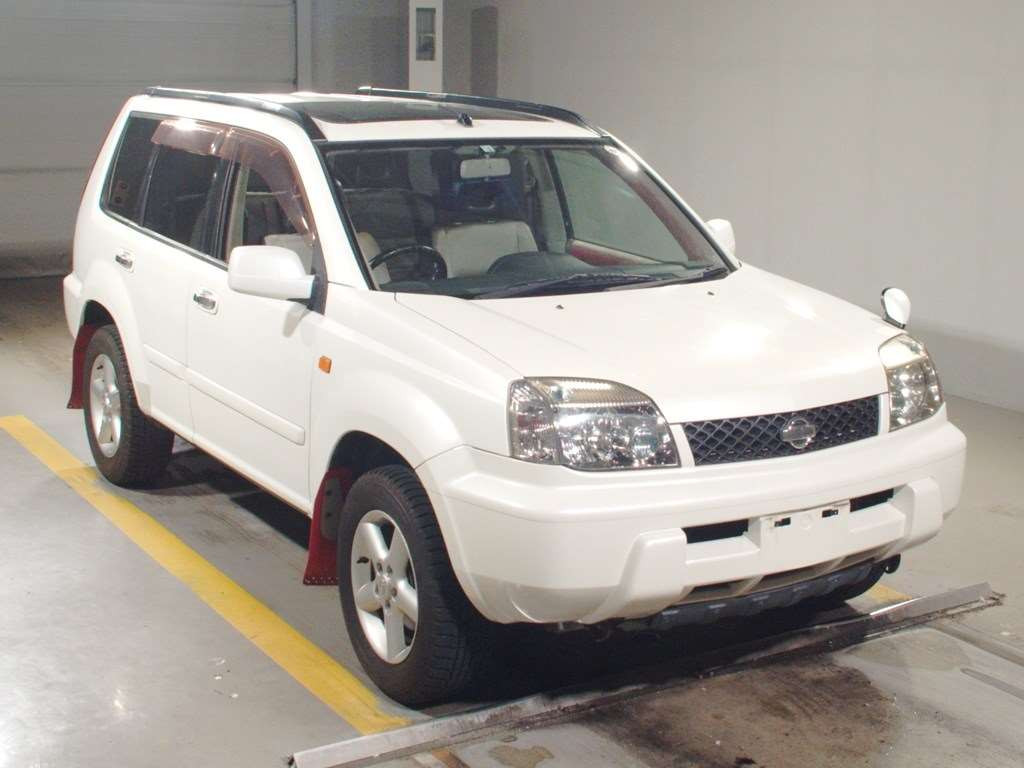 2001 Nissan X-Trail NT30[2]