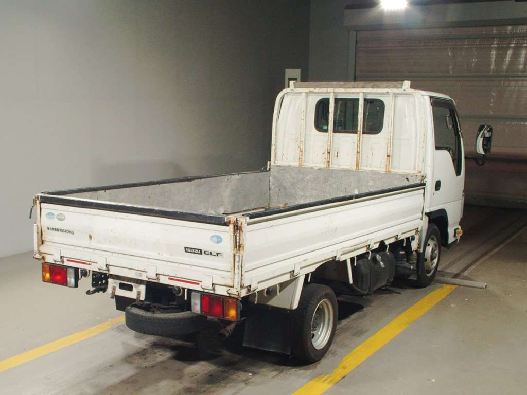 2014 Isuzu Elf Truck NHR85A[1]