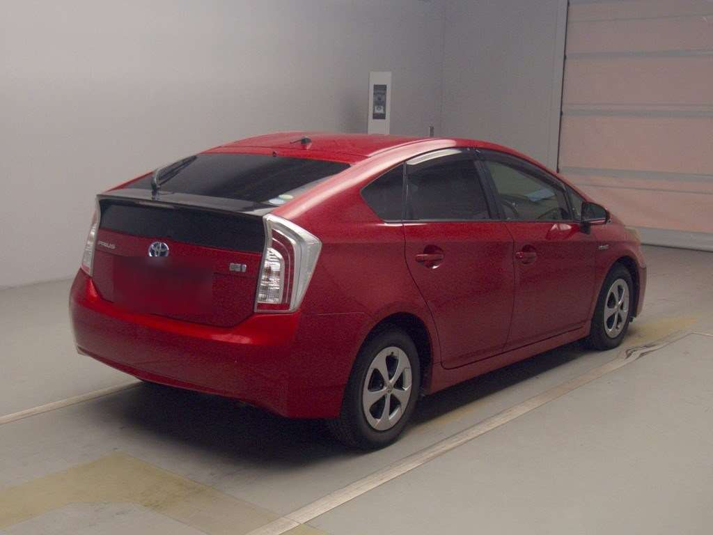 2012 Toyota Prius ZVW30[1]