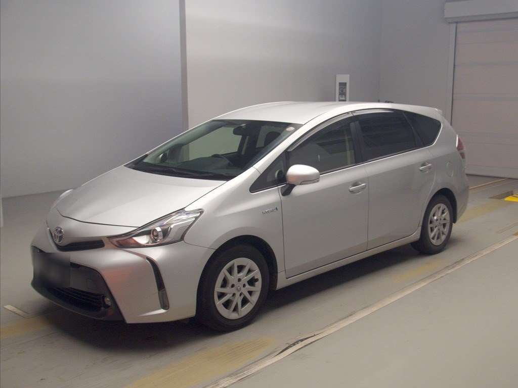 2014 Toyota Prius alpha ZVW41W[0]