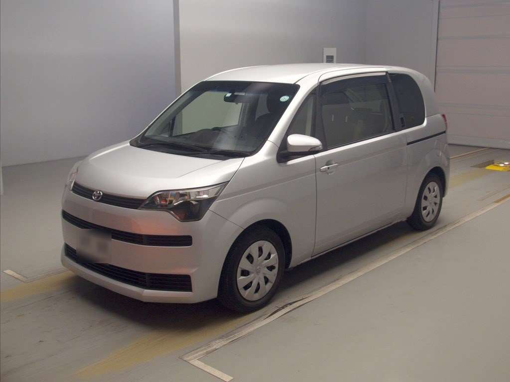 2014 Toyota Spade NCP141[0]