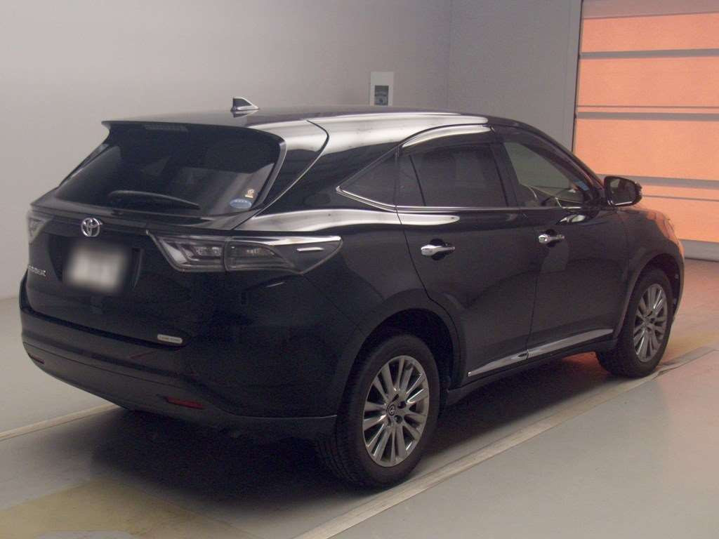 2017 Toyota Harrier ZSU60W[1]