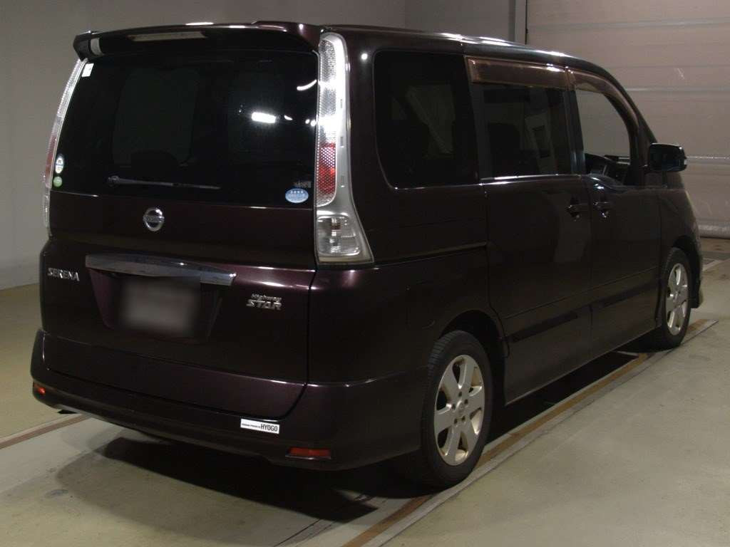 2010 Nissan Serena CC25[1]