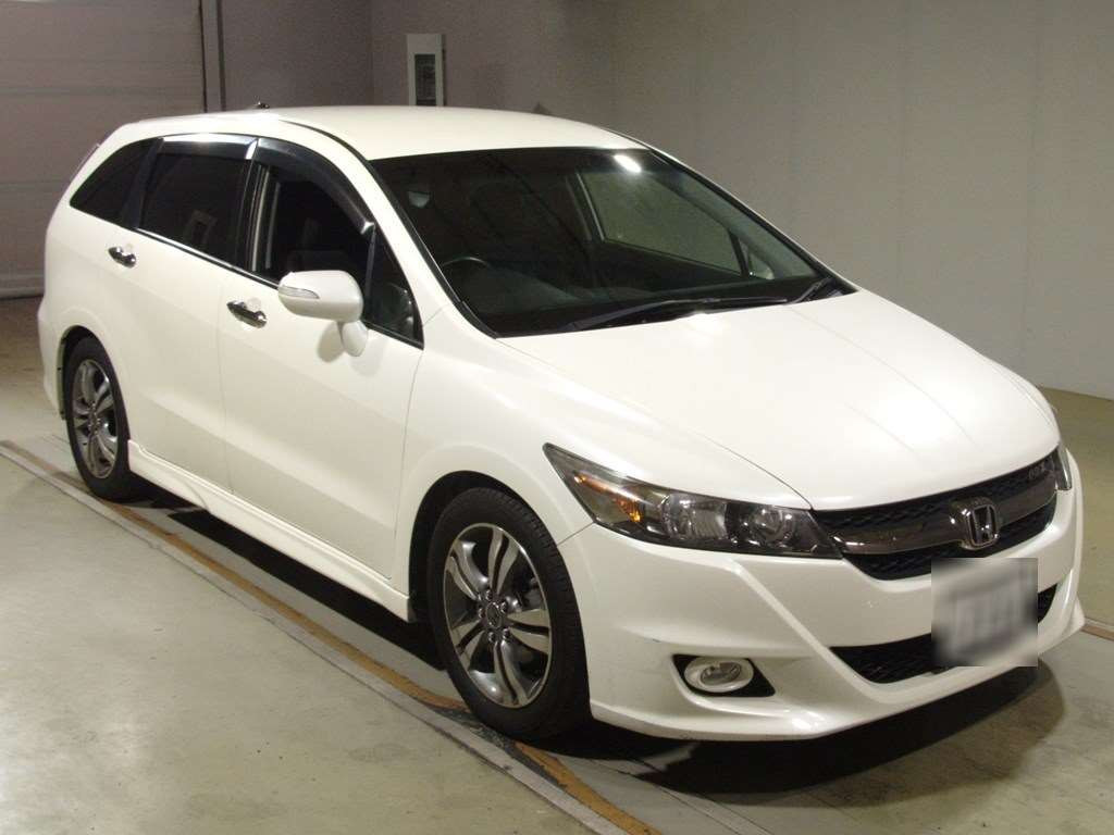 2011 Honda Stream RN8[2]