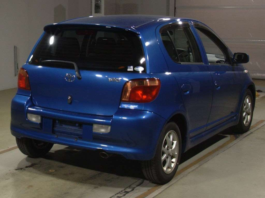 2002 Toyota Vitz NCP10[1]