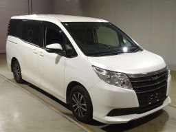 2017 Toyota Noah