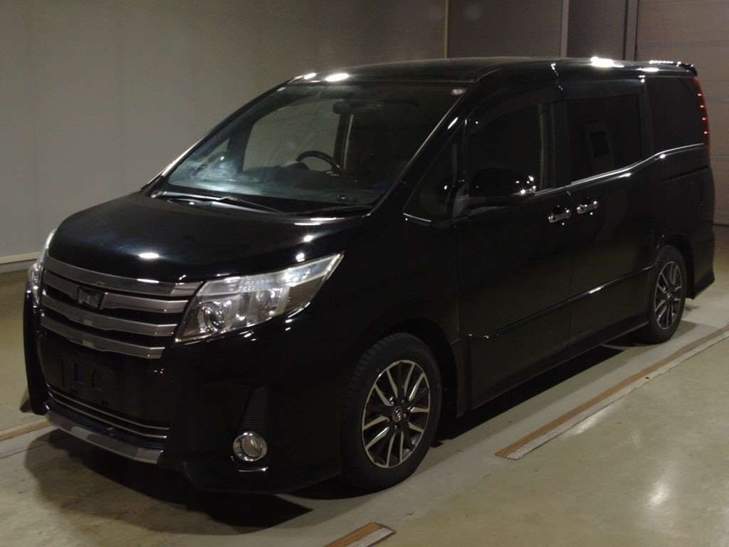 2014 Toyota Noah ZRR80W[0]