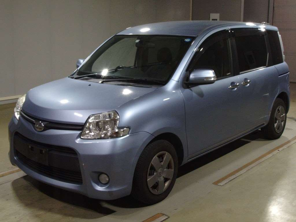 2013 Toyota Sienta NCP81G[0]