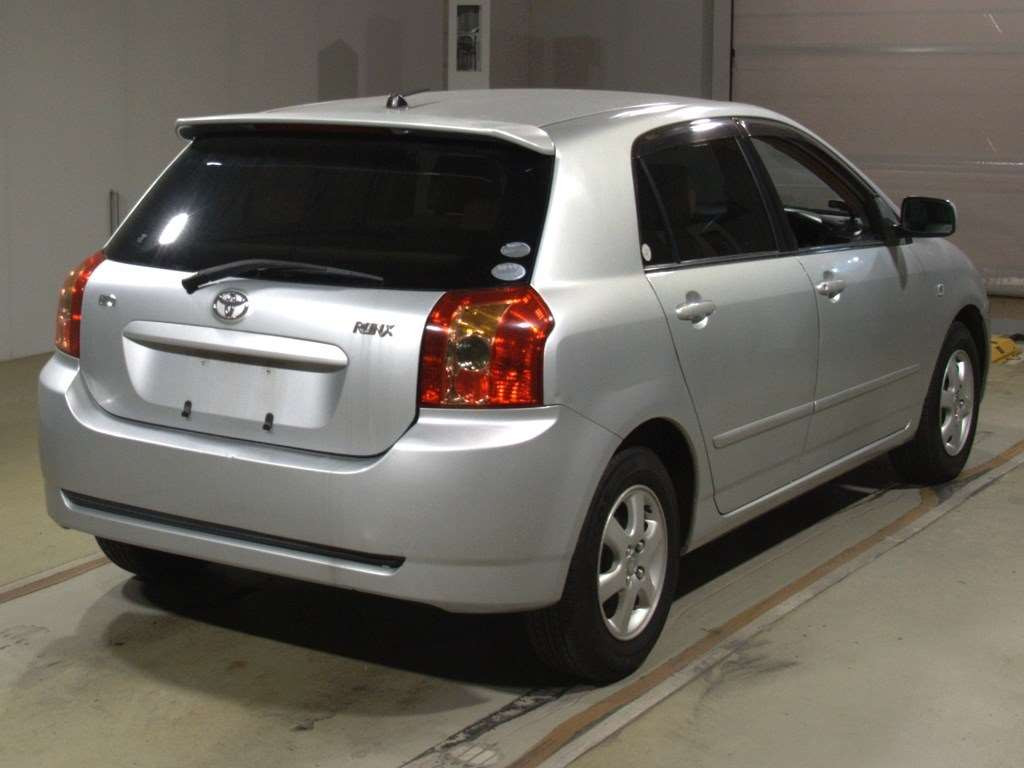 2005 Toyota Corolla Runx NZE121[1]