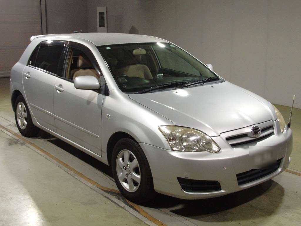 2005 Toyota Corolla Runx NZE121[2]