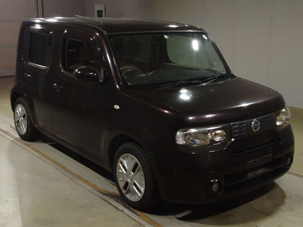 2010 Nissan Cube Z12[2]