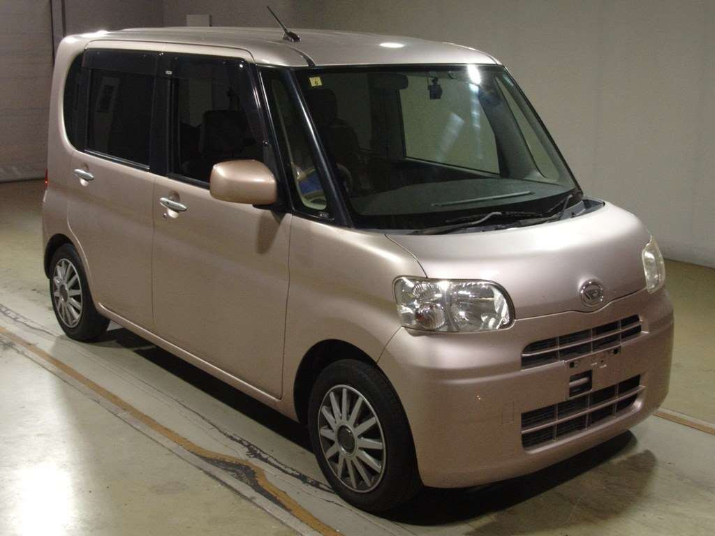 2012 Daihatsu Tanto L375S[2]