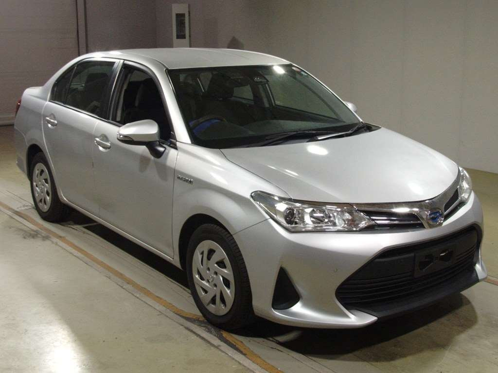 2019 Toyota Corolla Axio NKE165[2]