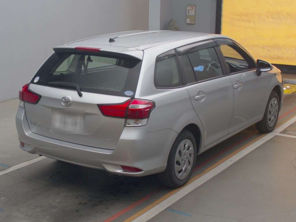 2020 Toyota Corolla Fielder NZE164G[1]